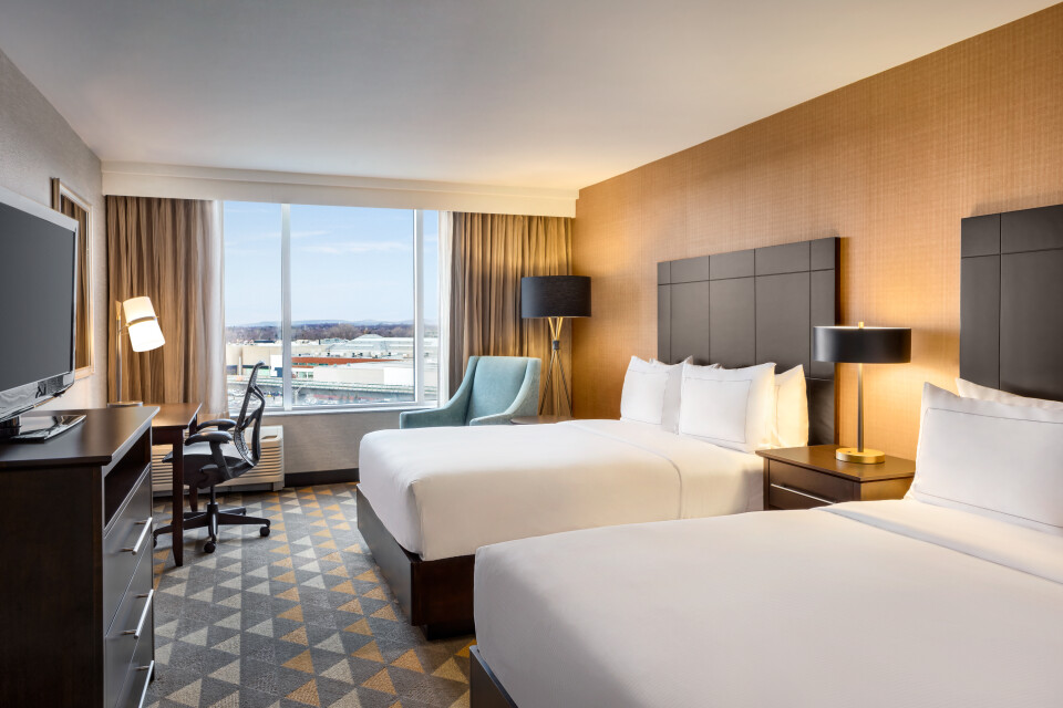 2 Queen Beds Guest Room - 1528186