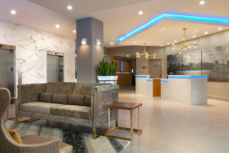 Lobby-Front Desk - 1306155